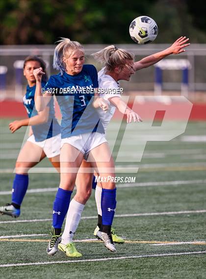 Thumbnail 3 in The Academy vs Salida (CHSAA 3A Playoffs Rd 1) photogallery.