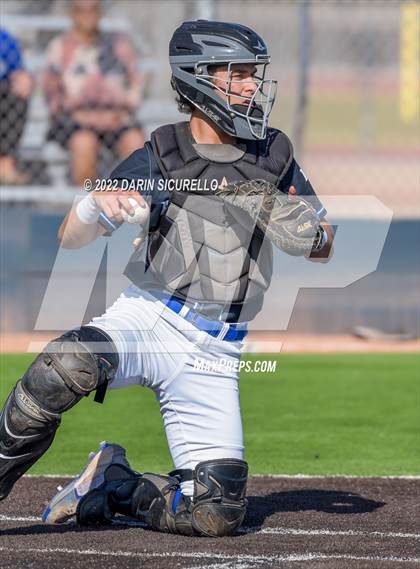 Thumbnail 3 in IMG Academy Black vs. Perry (Coach Bob Invitational) photogallery.