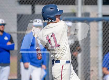 Thumbnail 2 in IMG Academy Black vs. Perry (Coach Bob Invitational) photogallery.