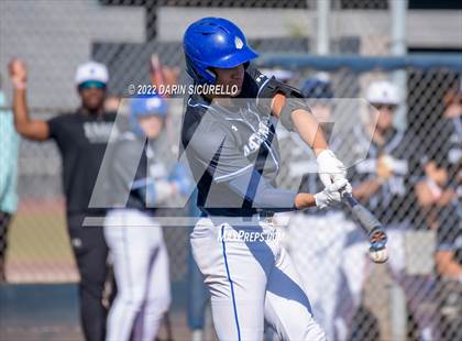 Thumbnail 1 in IMG Academy Black vs. Perry (Coach Bob Invitational) photogallery.
