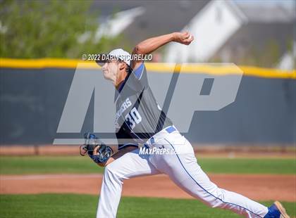 Thumbnail 3 in IMG Academy Black vs. Perry (Coach Bob Invitational) photogallery.