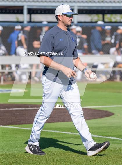 Thumbnail 3 in IMG Academy Black vs. Perry (Coach Bob Invitational) photogallery.