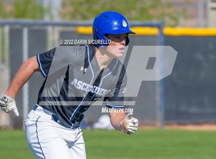 Thumbnail 2 in IMG Academy Black vs. Perry (Coach Bob Invitational) photogallery.