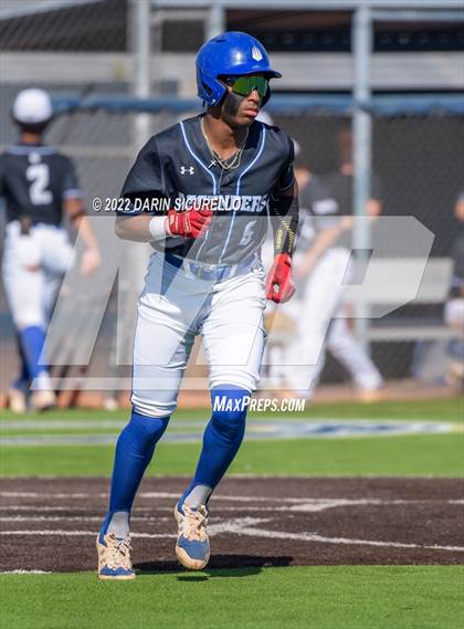 Thumbnail 1 in IMG Academy Black vs. Perry (Coach Bob Invitational) photogallery.
