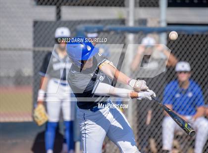 Thumbnail 3 in IMG Academy Black vs. Perry (Coach Bob Invitational) photogallery.
