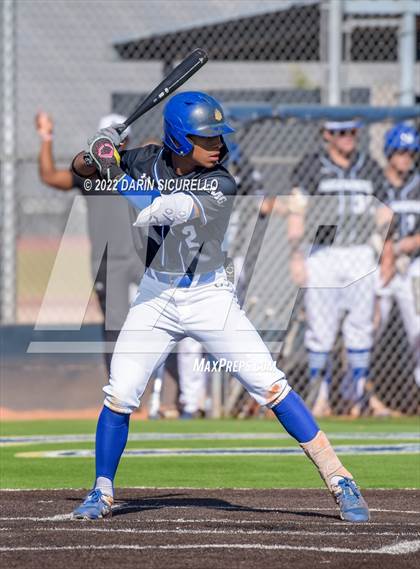Thumbnail 1 in IMG Academy Black vs. Perry (Coach Bob Invitational) photogallery.