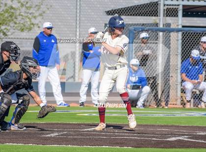 Thumbnail 2 in IMG Academy Black vs. Perry (Coach Bob Invitational) photogallery.