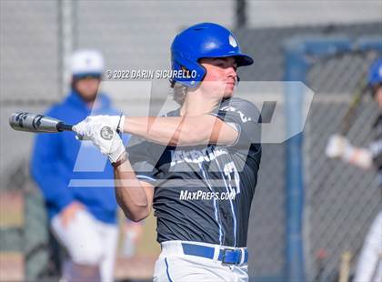 Thumbnail 3 in IMG Academy Black vs. Perry (Coach Bob Invitational) photogallery.