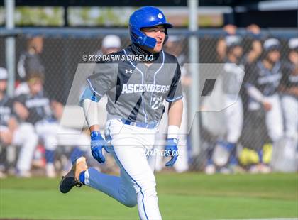 Thumbnail 3 in IMG Academy Black vs. Perry (Coach Bob Invitational) photogallery.