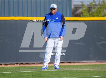 Thumbnail 3 in IMG Academy Black vs. Perry (Coach Bob Invitational) photogallery.