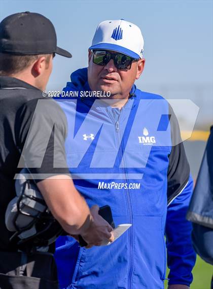 Thumbnail 3 in IMG Academy Black vs. Perry (Coach Bob Invitational) photogallery.