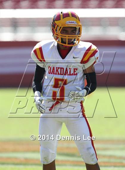 Thumbnail 2 in Manteca vs. Oakdale photogallery.