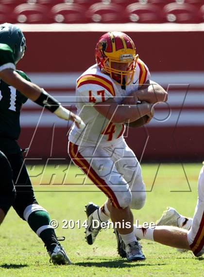 Thumbnail 3 in Manteca vs. Oakdale photogallery.