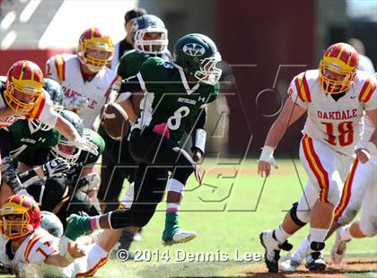 Thumbnail 2 in Manteca vs. Oakdale photogallery.