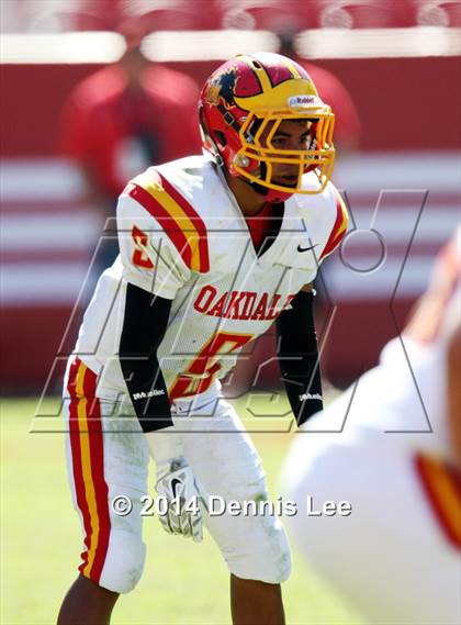 Thumbnail 2 in Manteca vs. Oakdale photogallery.