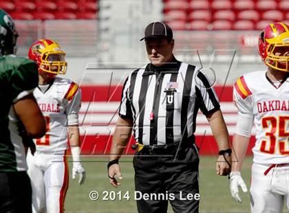 Thumbnail 3 in Manteca vs. Oakdale photogallery.