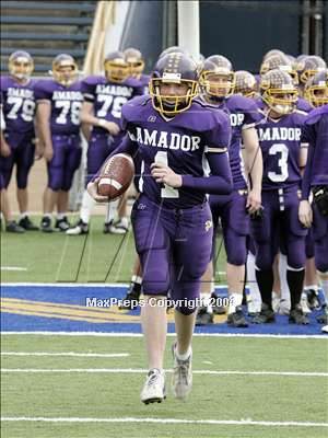 Thumbnail 2 in De La Salle vs Amador Valley (Sec. 4A Final) photogallery.