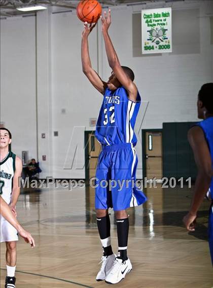 Thumbnail 1 in Dickinson vs. Pasadena (McDonalds Texas Invitational) photogallery.
