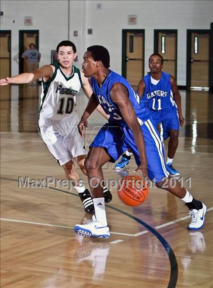 Thumbnail 1 in Dickinson vs. Pasadena (McDonalds Texas Invitational) photogallery.