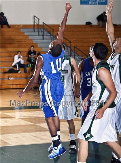 Thumbnail 1 in Dickinson vs. Pasadena (McDonalds Texas Invitational) photogallery.