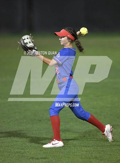 Thumbnail 1 in OC All Stars: North vs. South 2/2 photogallery.