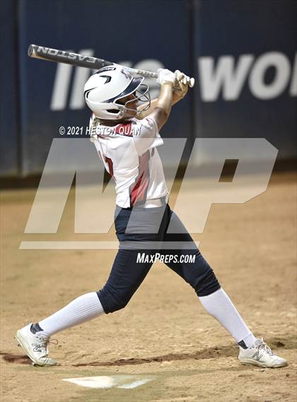 Thumbnail 2 in OC All Stars: North vs. South 2/2 photogallery.