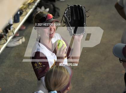 Thumbnail 3 in OC All Stars: North vs. South 2/2 photogallery.