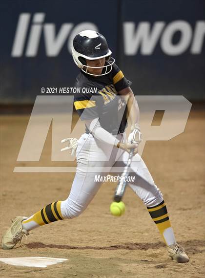 Thumbnail 2 in OC All Stars: North vs. South 2/2 photogallery.