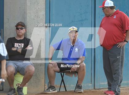 Thumbnail 3 in OC All Stars: North vs. South 2/2 photogallery.