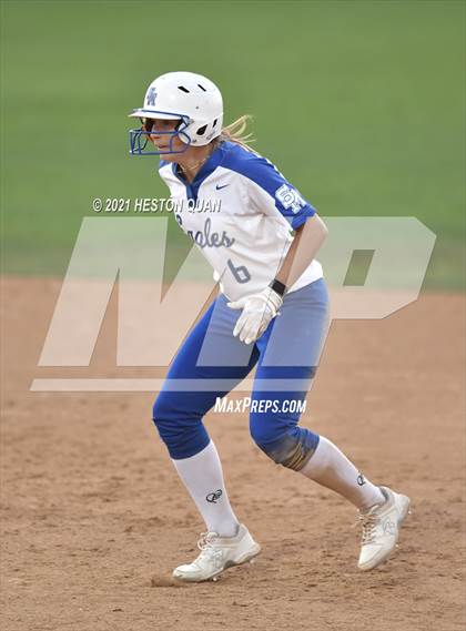 Thumbnail 3 in OC All Stars: North vs. South 2/2 photogallery.