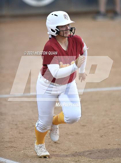 Thumbnail 1 in OC All Stars: North vs. South 2/2 photogallery.