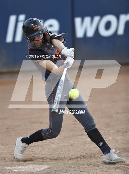 Thumbnail 2 in OC All Stars: North vs. South 2/2 photogallery.