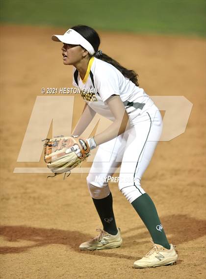 Thumbnail 2 in OC All Stars: North vs. South 2/2 photogallery.