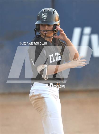 Thumbnail 2 in OC All Stars: North vs. South 2/2 photogallery.