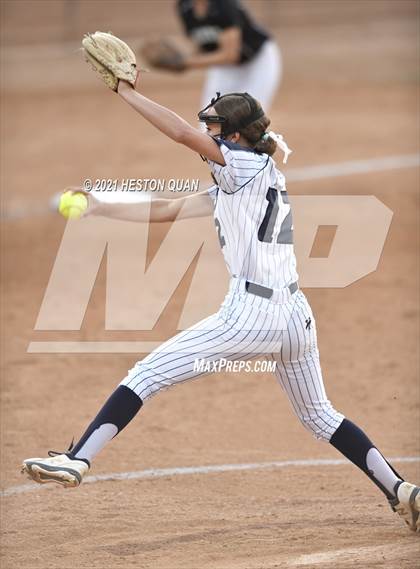 Thumbnail 1 in OC All Stars: North vs. South 2/2 photogallery.