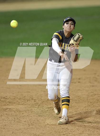 Thumbnail 2 in OC All Stars: North vs. South 2/2 photogallery.
