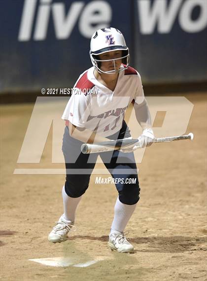 Thumbnail 3 in OC All Stars: North vs. South 2/2 photogallery.