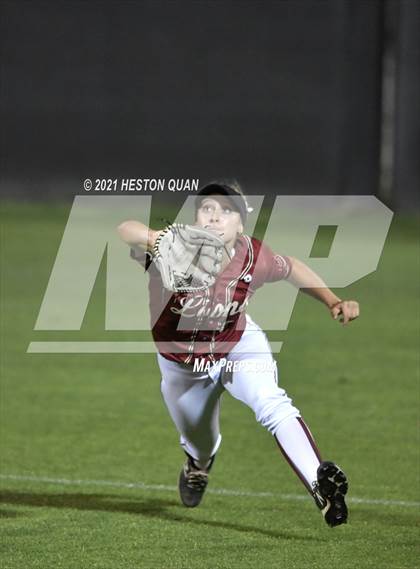 Thumbnail 3 in OC All Stars: North vs. South 2/2 photogallery.