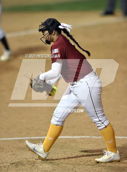 Thumbnail 2 in OC All Stars: North vs. South 2/2 photogallery.