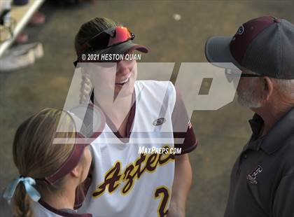 Thumbnail 1 in OC All Stars: North vs. South 2/2 photogallery.