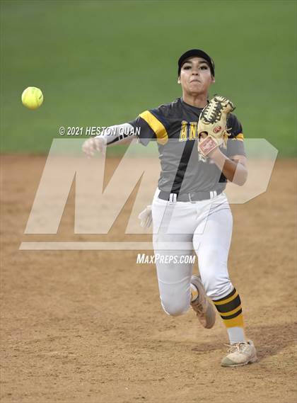 Thumbnail 1 in OC All Stars: North vs. South 2/2 photogallery.