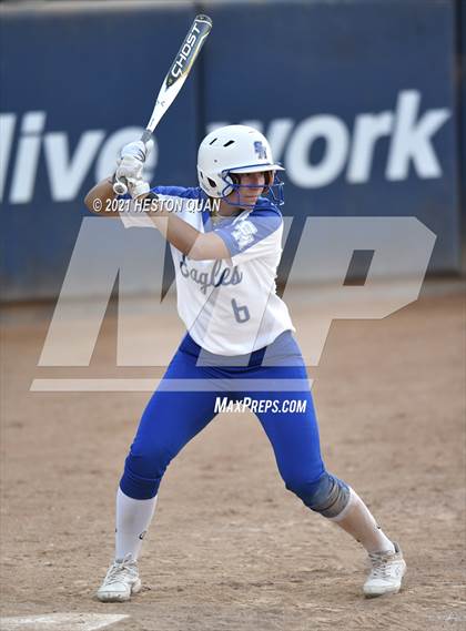 Thumbnail 1 in OC All Stars: North vs. South 2/2 photogallery.
