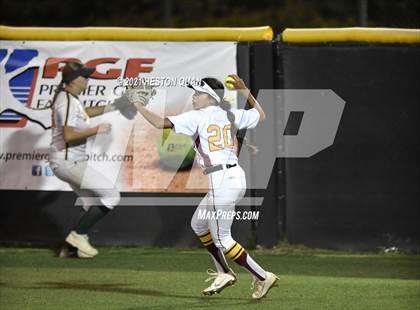 Thumbnail 2 in OC All Stars: North vs. South 2/2 photogallery.