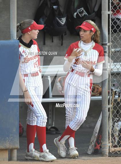 Thumbnail 1 in OC All Stars: North vs. South 2/2 photogallery.