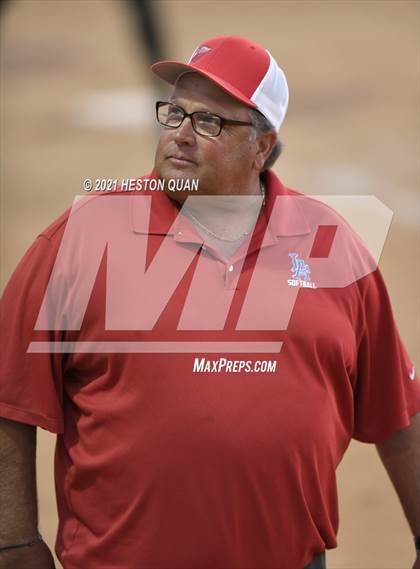 Thumbnail 1 in OC All Stars: North vs. South 2/2 photogallery.