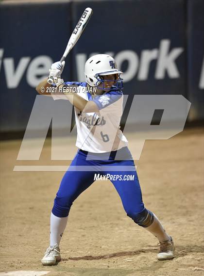 Thumbnail 1 in OC All Stars: North vs. South 2/2 photogallery.