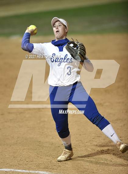 Thumbnail 1 in OC All Stars: North vs. South 2/2 photogallery.