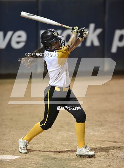 Thumbnail 2 in OC All Stars: North vs. South 2/2 photogallery.