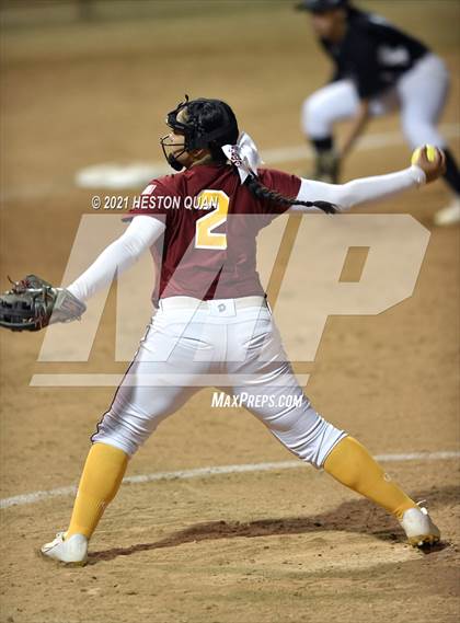 Thumbnail 3 in OC All Stars: North vs. South 2/2 photogallery.