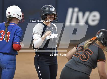 Thumbnail 1 in OC All Stars: North vs. South 2/2 photogallery.